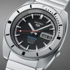 Seiko 5 Sports Heritage Design Re-Creation “Pepper black” Limited Edition reloj de hombre colocar SRPL05K1